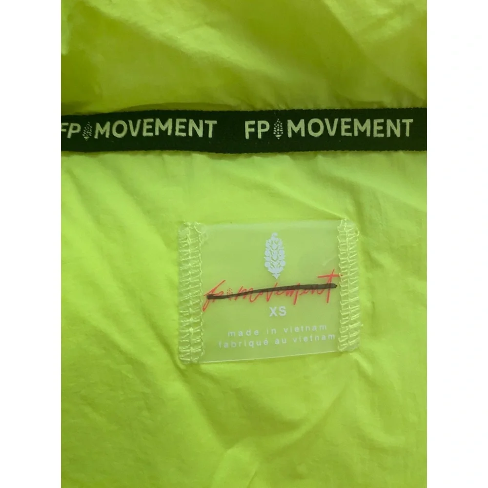 FP Movement | In A Bubble Puffer Vest Oversized Highlighter Size XS - Picture 6 of 7